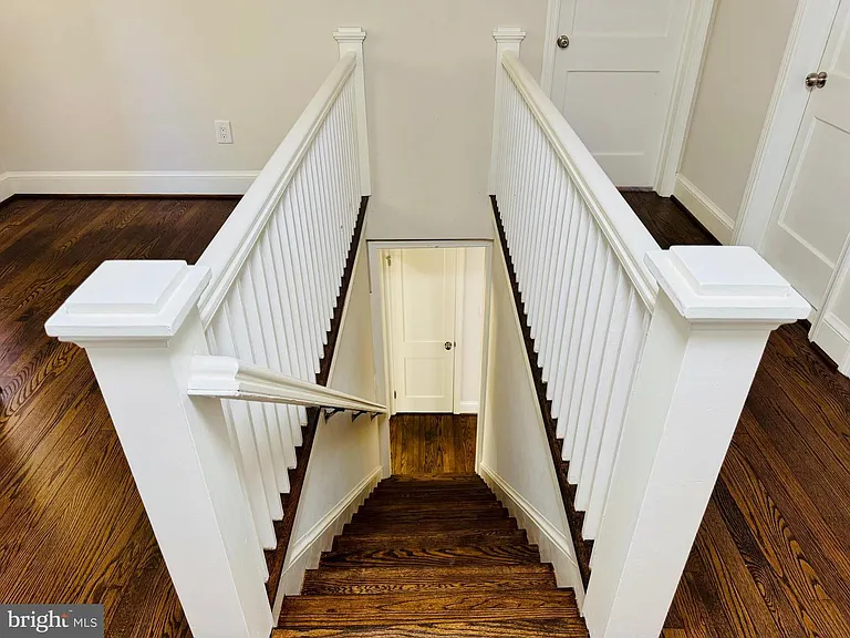 311 Villa Ave — Photo 22