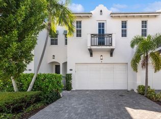 1020 Phillips Rd, Delray Beach, FL 33483