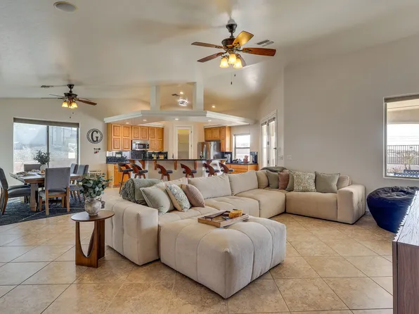 2816 Jasper Dr #Id1637176p, Lake Havasu City, AZ 86404