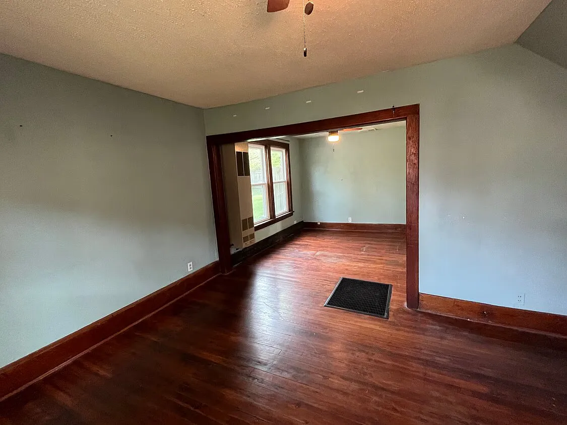 2 bed, 800 sqft, $1,500 — Photo 4