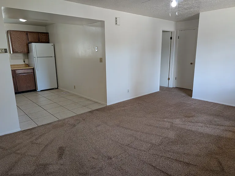 1347 E Fort Union Blvd #16 — Photo 2