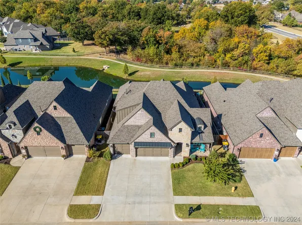 11120 S Redbud St, Jenks, OK 74037