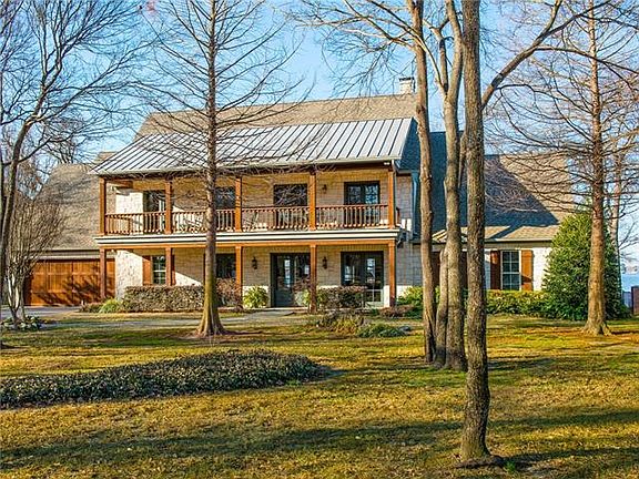 2nd image of 26 Island Dr
