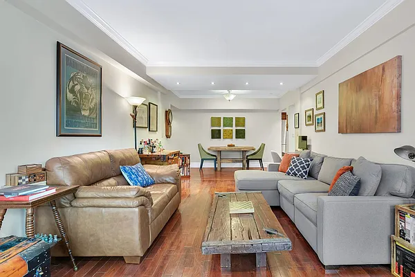 Rented by Cooper & Cooper Real Estate | media 16