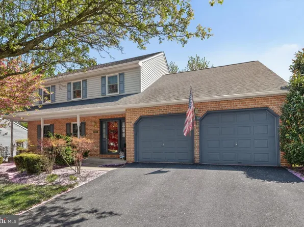1747 Colony Dr, Wyomissing, PA 19610