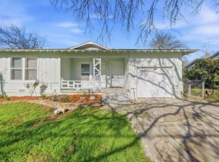 2616 Putnam St, Fort Worth, TX 76112