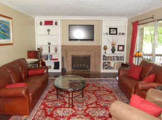 6452 Knyghton Rd, Indianapolis, IN 46220