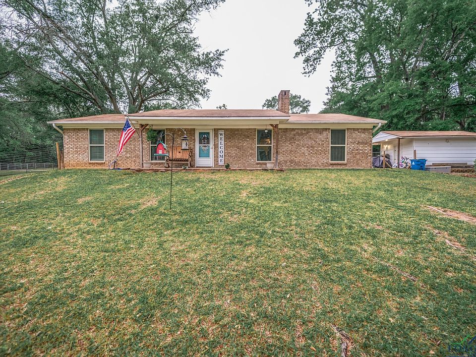 1st image of 100 Pine Grove Cir