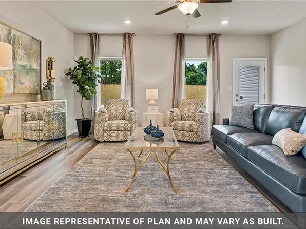 40041 Judith Lora Dr, Gonzales, LA 70737