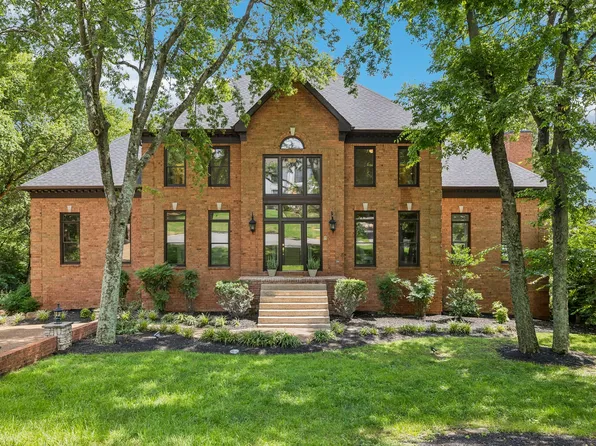 9129 Brentmeade Blvd, Brentwood, TN 37027