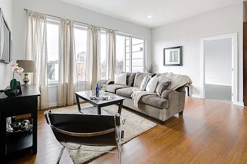 The Residences At 3221 Photo 1