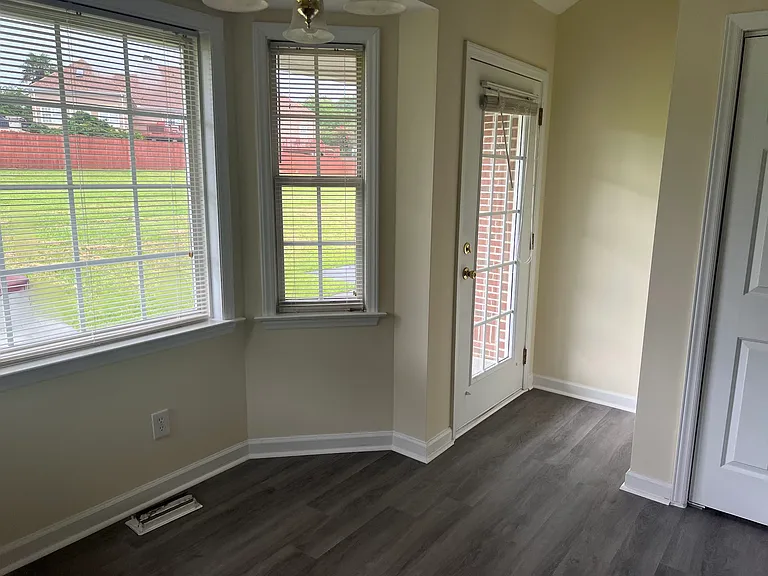 107 Feather Dr #2 — Photo 16