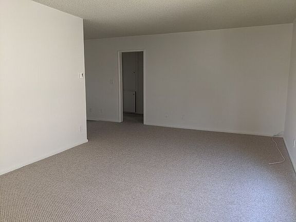 2nd image of 1747 Franklin St APT 3