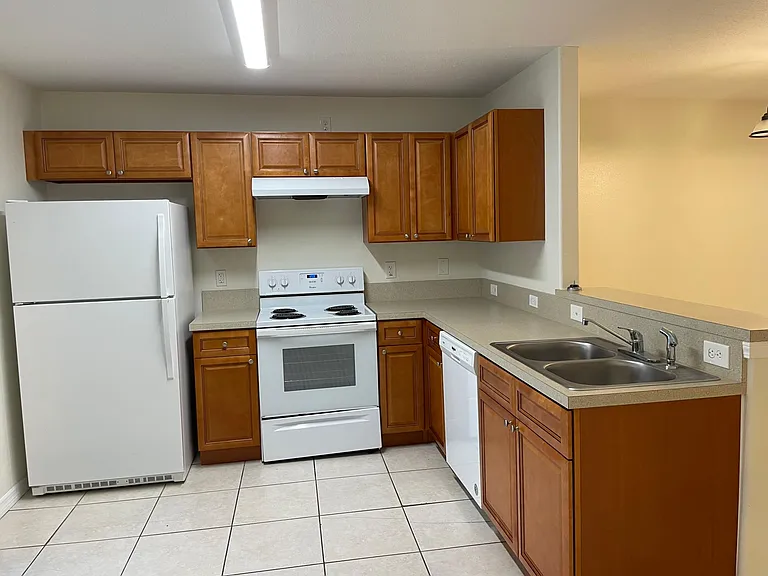 15 Prospect Ln #A — Photo 3