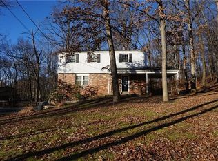 1564 Garvin Rd, Cranberry Township, PA 16066