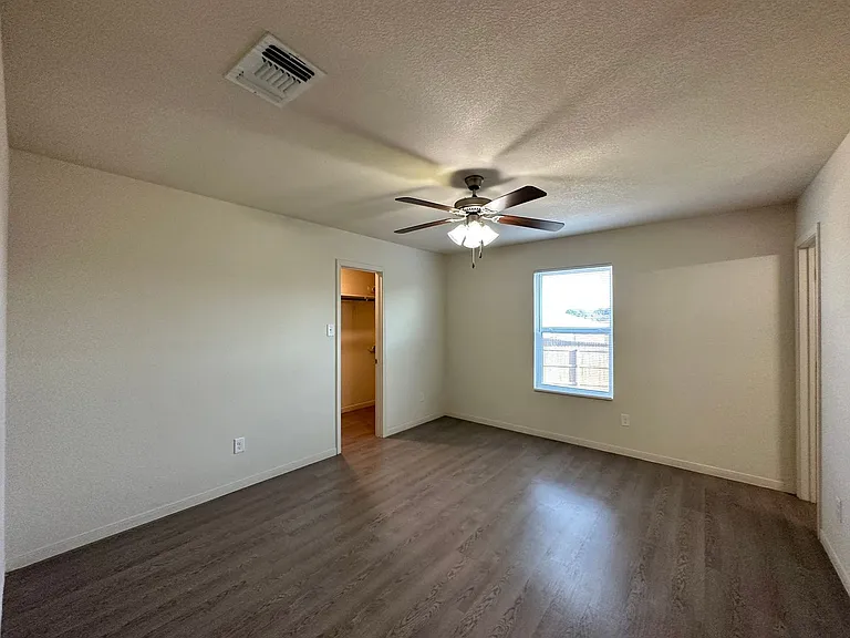 5708 Rustler Dr — Photo 21