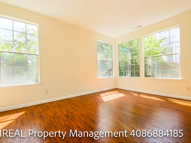 4202 Cambridge Way — Photo 22