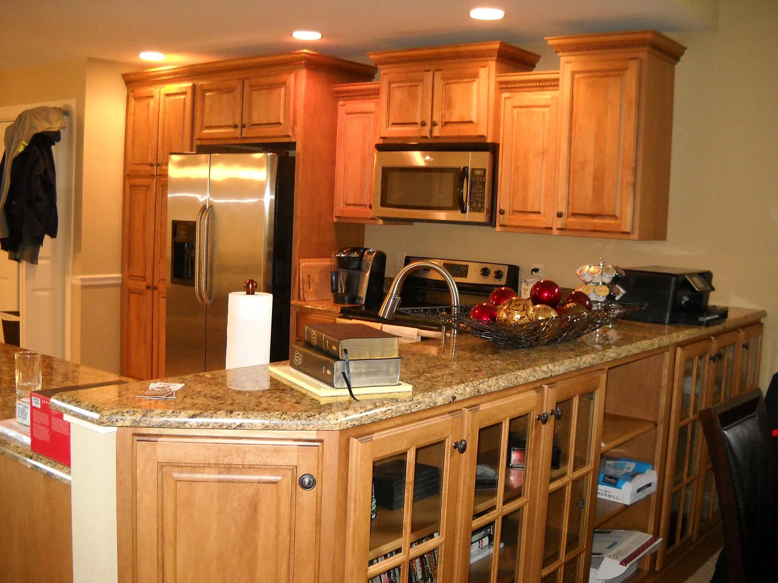 3 bed, 2600 sqft, $2,200 — Photo 3