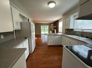 7963 Pine Hollow Dr SE, Alto, MI 49302