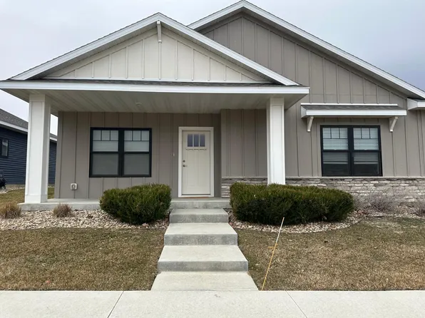 5683 Harvest Moon Blvd NW, Rochester, MN 55901