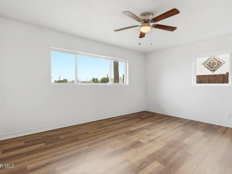 2413 Copper Ave #A — Photo 9