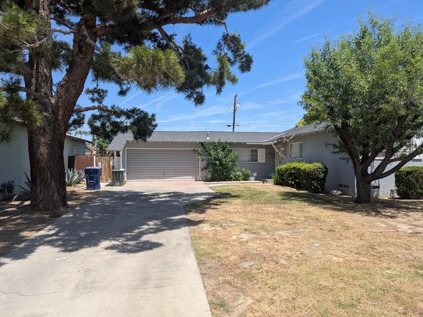 2208 Holden Way
