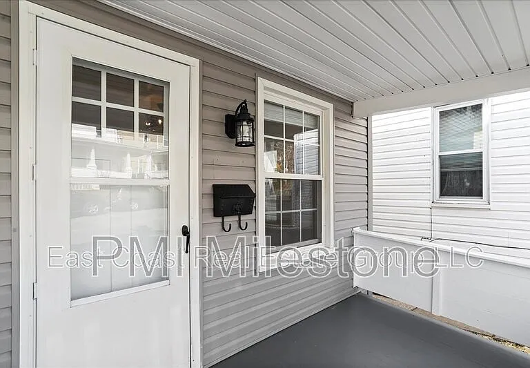16 Woods Ln — Photo 27