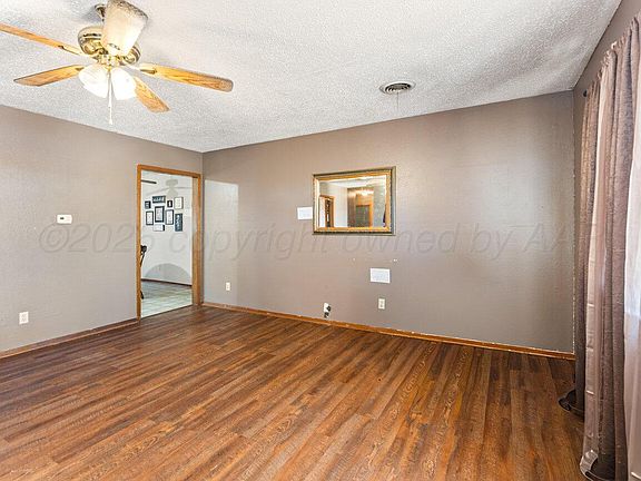 4th image of 800 N Arizona St