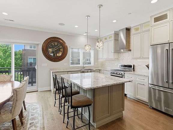 3rd image of 11 Forest Ave #17