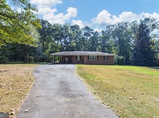 1589 Hammond Woods Cir SW, Marietta, GA