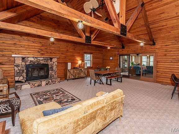 3rd image of 1000 Eureka Rd