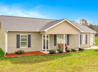 318 N Green River Rd, Gaffney, SC 29341
