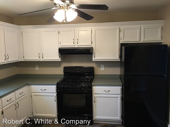 5th image of 245 E Woodland St APT 13