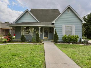 307 W 1st St, Tuscumbia, AL 35674