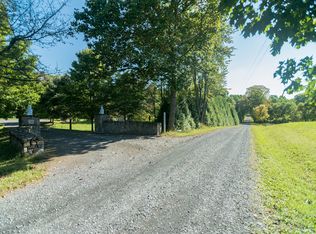 7340 Little River Ln, The Plains, VA 20198