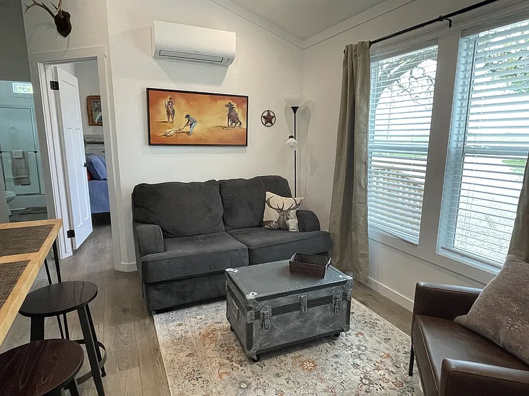 5040 Rustic Ln #D — Photo 3