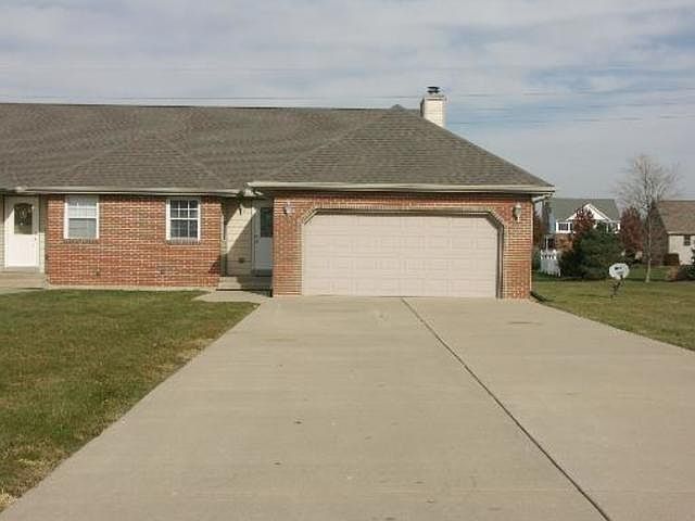 1st image of 709A Burgess Dr
