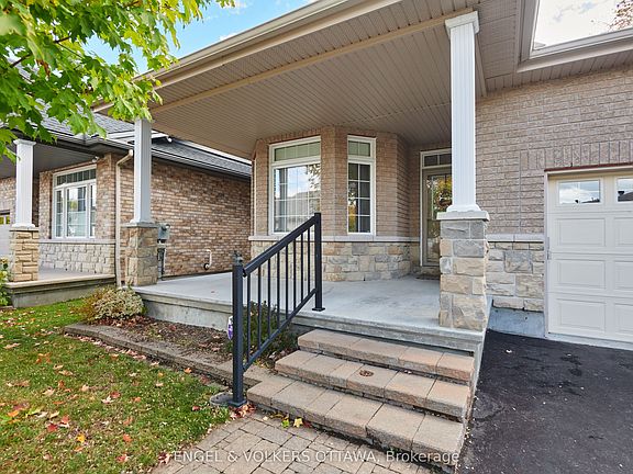 2nd image of 162 Maple Key Point