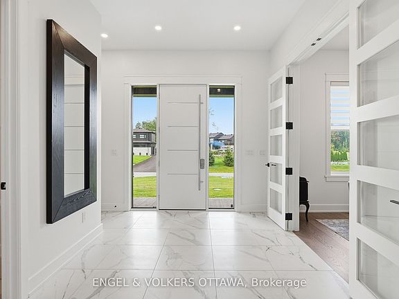 3rd image of 517B Shoreway Dr #517