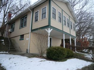 272 Hawley Center Dr, Coldwater, MI 49036