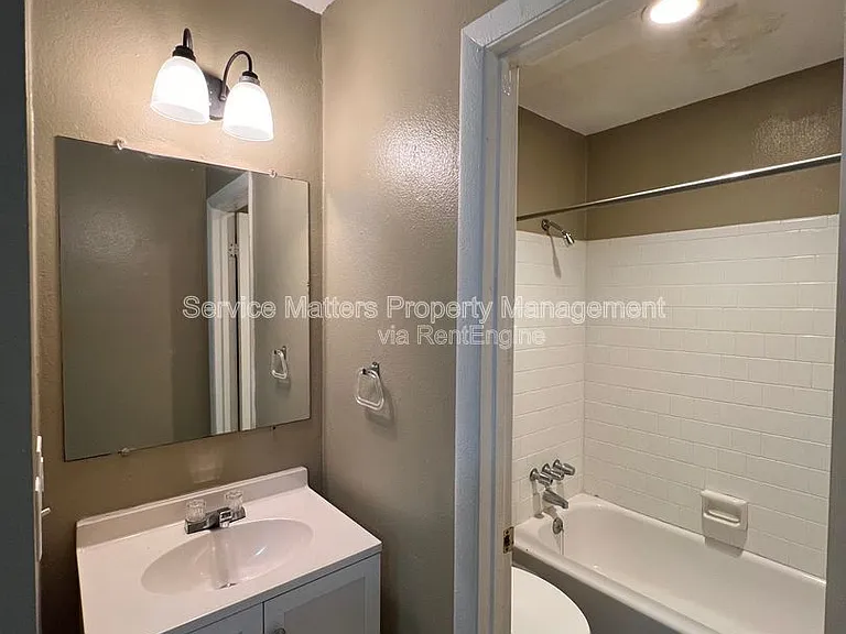 6876 Trading Post Ln — Photo 17