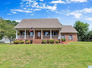 22205 Yorkshire Dr E, Athens, AL 35613