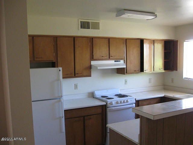 1st image of 6502 N 17th Ave APT 207