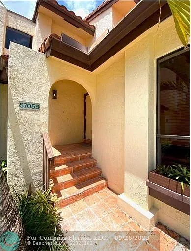 5705 Fox Hollow Dr — Photo 35