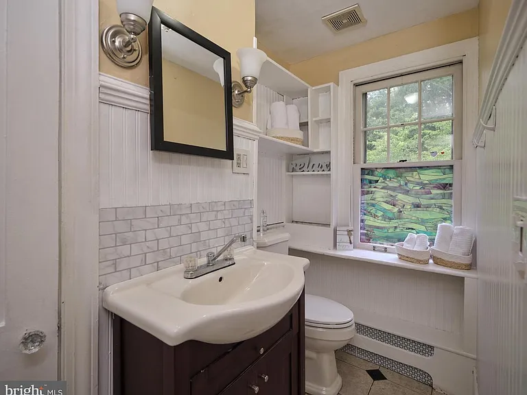 147 S Delaware Ave #6 — Photo 6