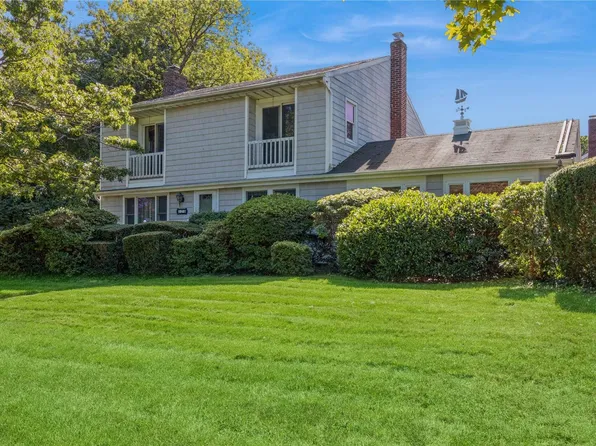 26 Chestnut Avenue, East Setauket, NY 11733