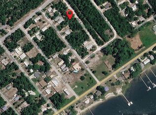 146 Iowa St, Lanark Village, FL 32322
