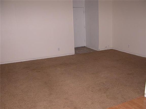 5th image of 10314 Fern Dr