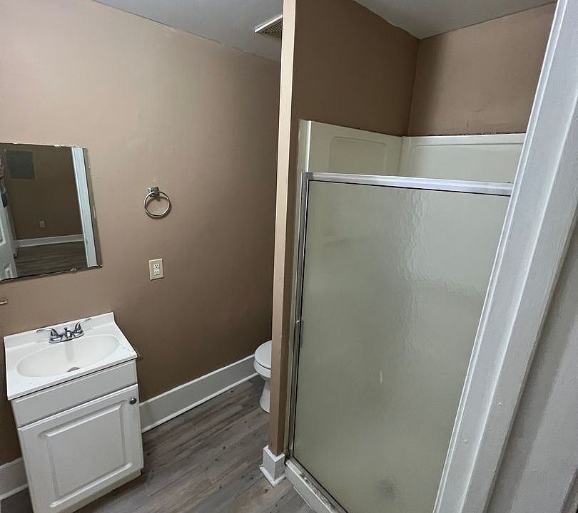 1st image of 2406 W Muhammad Ali Blvd APT 2