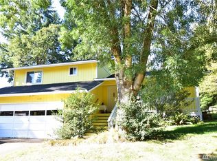 420 Volesky Dr SE, Rainier, WA 98576